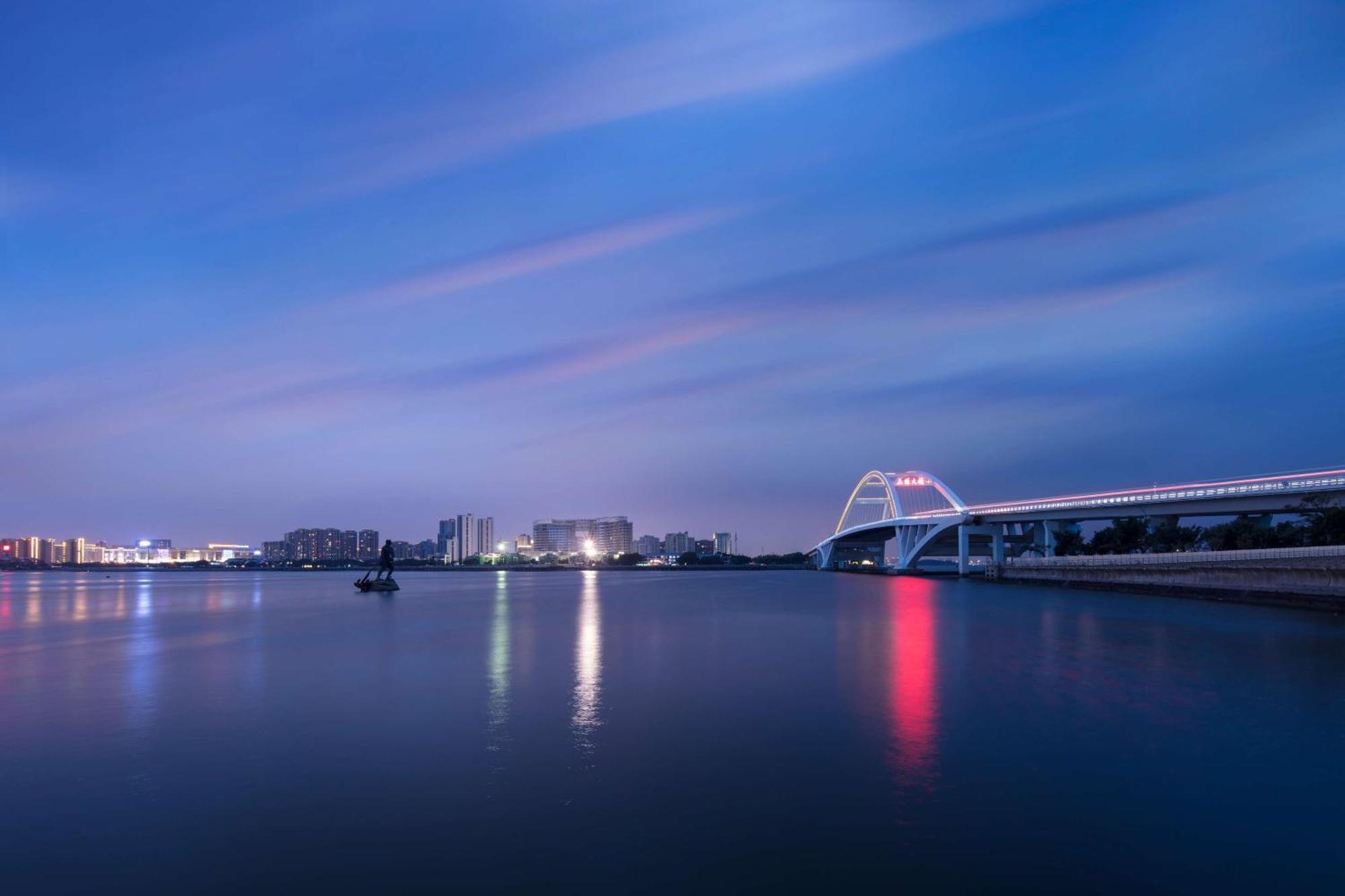 Doubletree By Hilton Hotel Xiamen - Wuyuan Bay Esterno foto